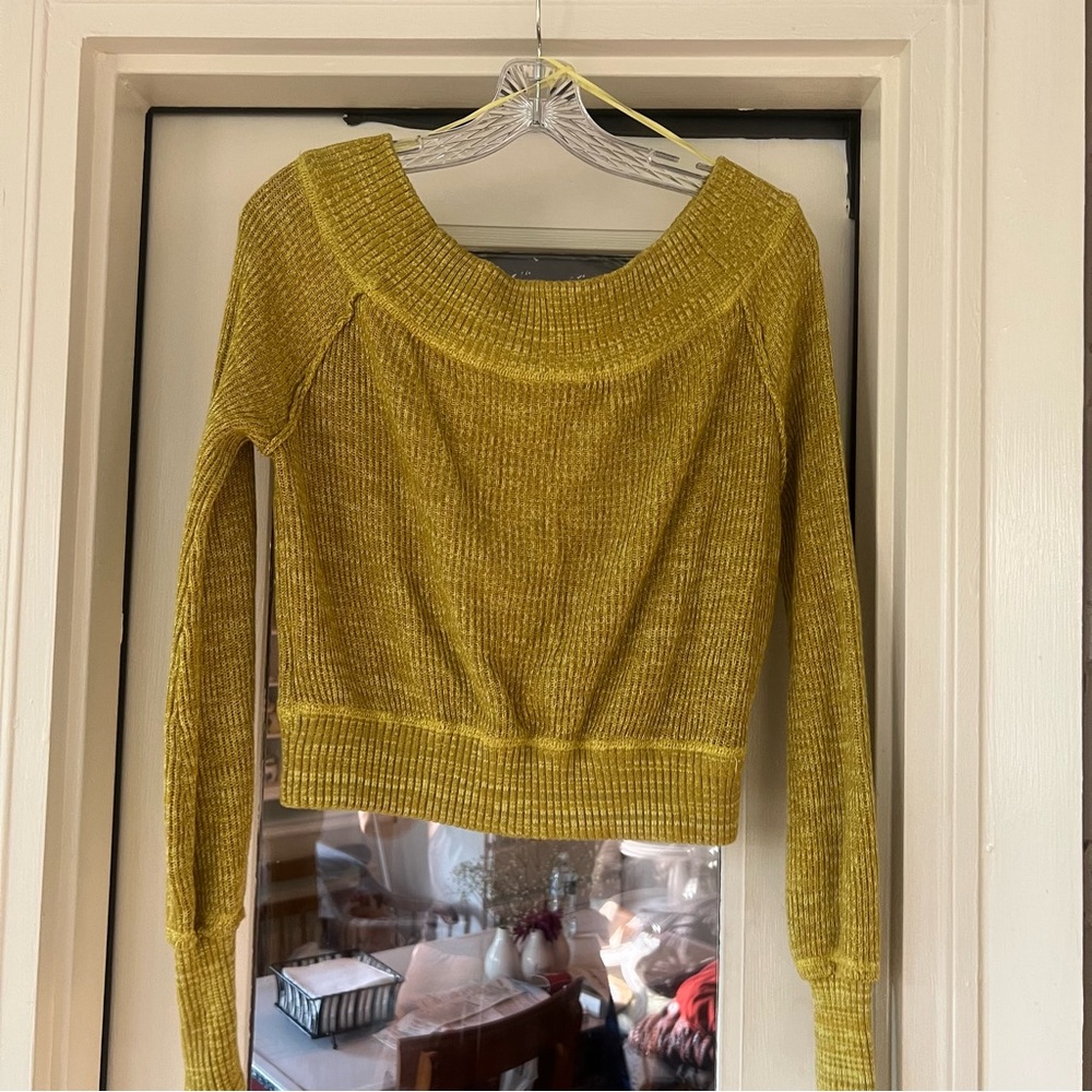 Free People Cropped Sweater - Picture 3 of 9